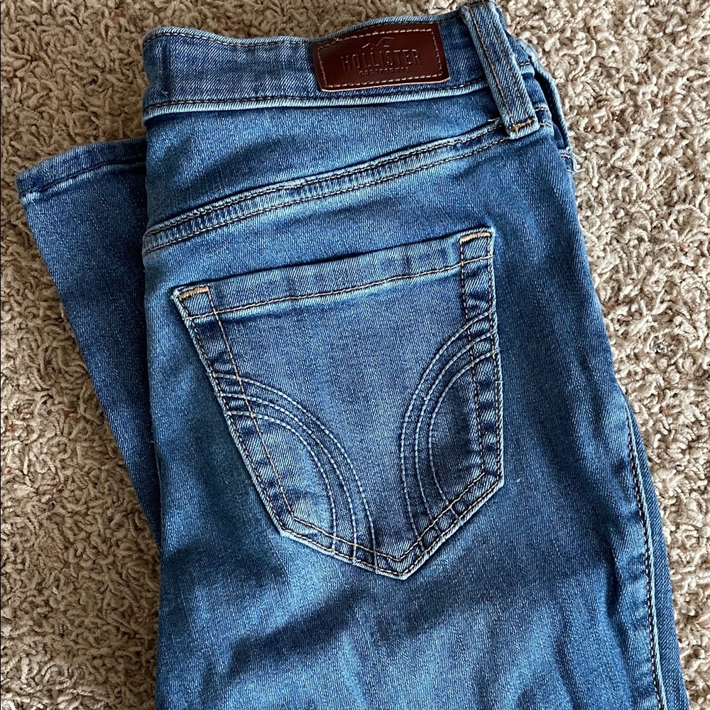 Hollister Women's Classic Blue Skinny Jeans
